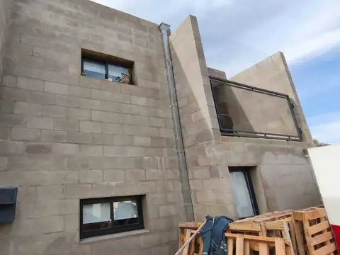 Departamento 4 ambientes con 1 baño