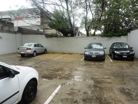 Domingo Faustino Sarmiento 1600, Piso DESC