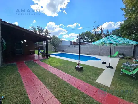 Casa en Venta con 1 cochera