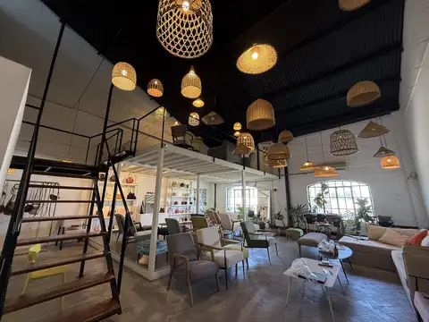 Alquiler: Oficina en loft 160m2 Toda la onda! Cochera