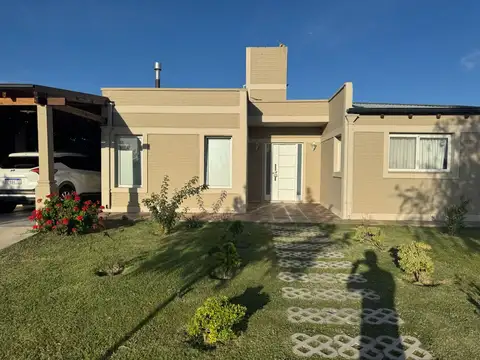 Casa en Venta en Juana Koslay, Juan Martín de Pueyrredón