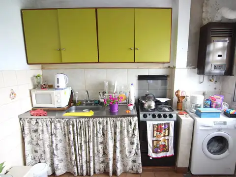 Departamento 5 ambientes con 2 baños