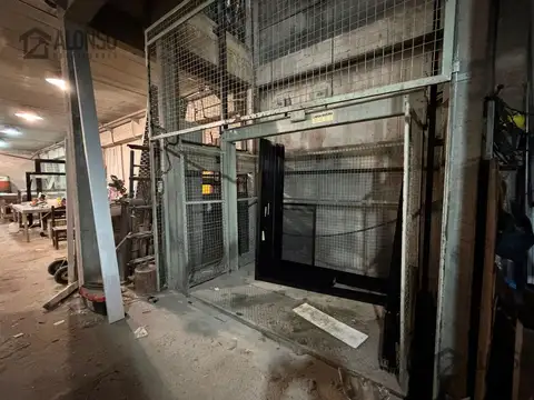 Galpon en Alquiler en Lanús Este, $ 5.000.000