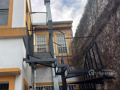 Depto Tipo Casa en Alquiler de 2 dormitorios