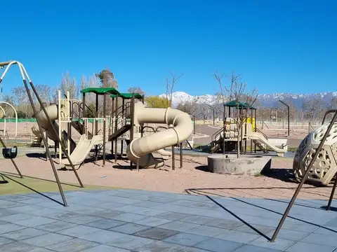 QVATTRO VIAMONTE MANZANA J LOTE 8