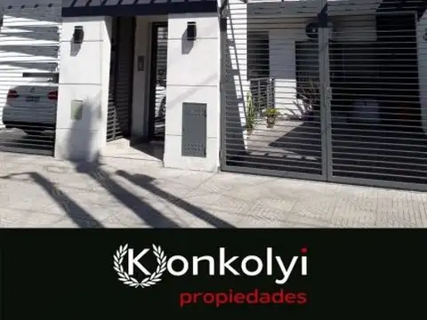 DEPARTAMENTO 2 AMBIENTES Y MEDIO  COCHERA Y PATIO  EN PB