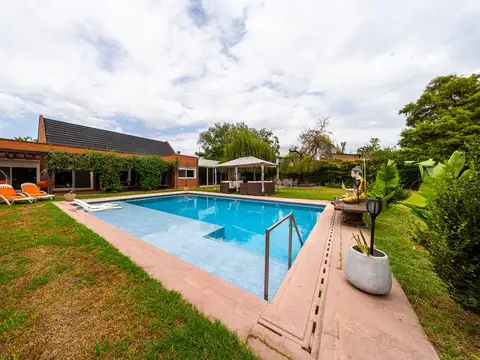 Casa en Venta Fisherton