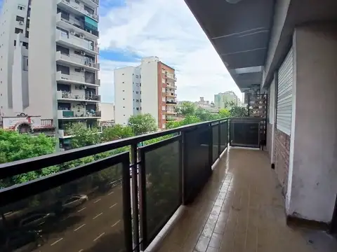 Av. Independencia 2000, Piso 3