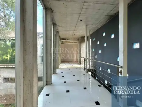 Casa en venta de 6 dormitorios en Parque Leloir