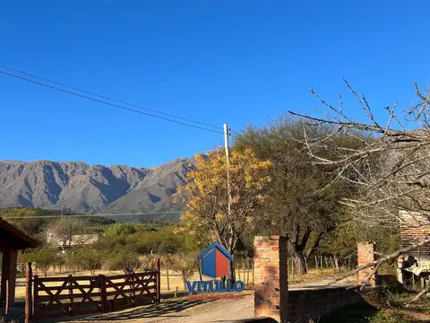 Casa con gran terreno en Quebracho Ladeado - Valle de Traslasierras