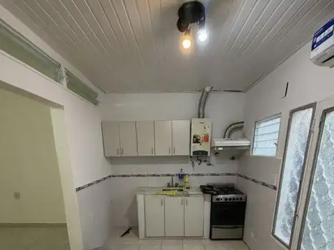 Depto Tipo Casa en Alquiler de 1 dormitorio