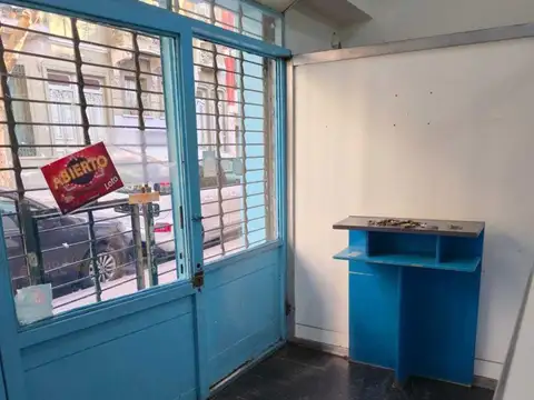 Local en Alquiler en Almagro, $ 750.000