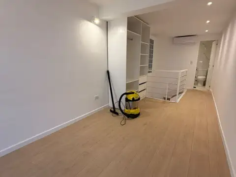 Depto Tipo Casa 2 ambientes con 1 baño
