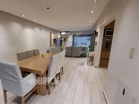 Casa en Venta en Burzaco, USD 299.000