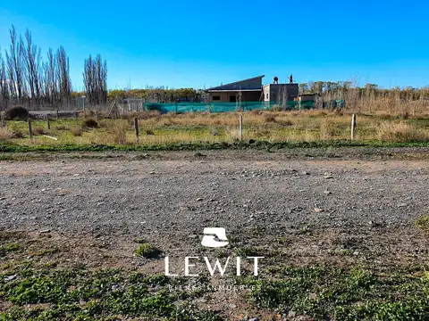 Terreno en Venta 27  mts Frente