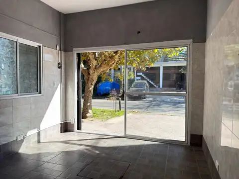Local en Alquiler en Wilde, $ 320.000