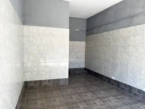 Alquiler Local Wilde 1 baño