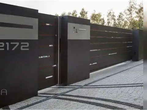 OPORTUNIDAD VENTA EN POZO CASA A ESTRENAR,LOTE PROPIO A MEDIA CUADRA DE MARTIN FIERRO, SUM,PISCINA