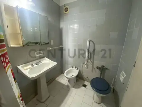Departamento 4 ambientes con 1 baño