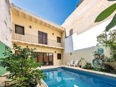 VENTA | PERMUTA - Casa con piscina, quincho, parrilla y tres patios - Pichincha, Rosario.