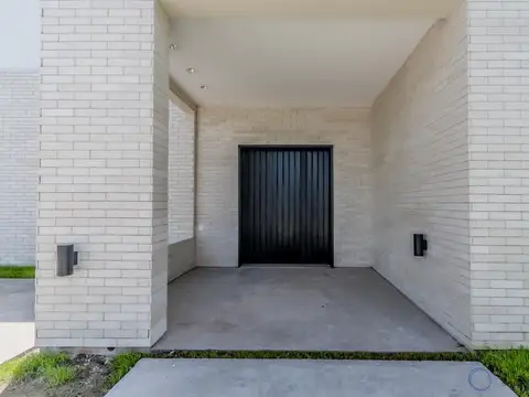 Casa a estrenar en San Sebastian, Area 7.