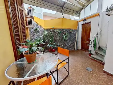 Depto Tipo Casa 4 ambientes con 1 baño