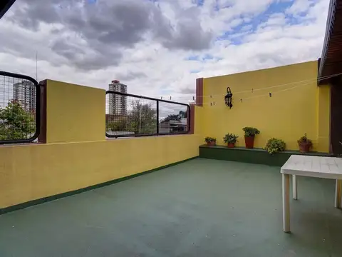 Calle Doctor Juan Felipe Aranguren 2500