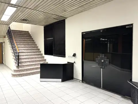 Edificio Comercial en Chacarita