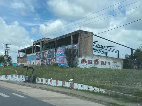 Terreno en Venta en Ciudad Evita, USD 650.000