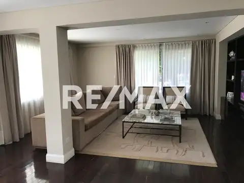 VENTA CASA 345 M2 BARRIO MANZANAR CIPOLLETTI