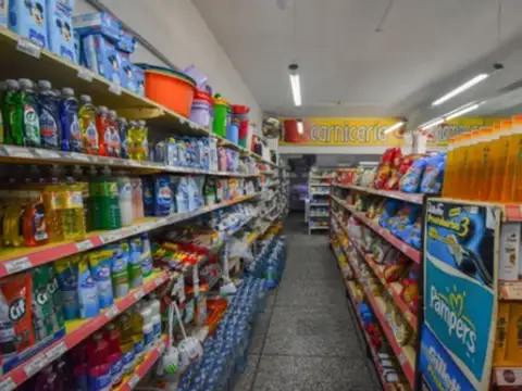 ALQUILER ANUAL LOCAL COMERCIAL VILLA GESELL