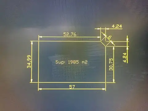 Terreno en Venta 57  mts Frente