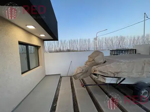 Depto Tipo Casa en Venta de 5 ambientes