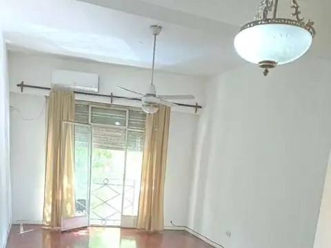 Departamento en Alquiler en Cid Campeador, $ 700.000