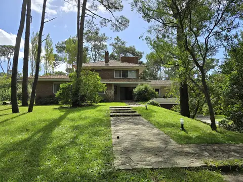 Casa en Venta de 5 dormitorios