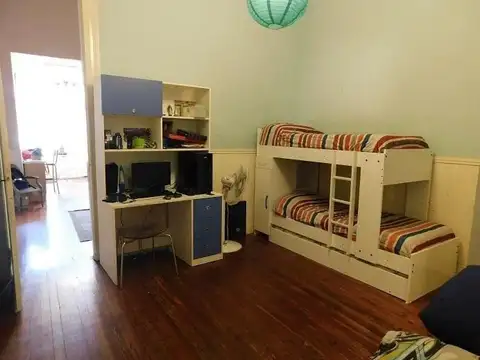 Depto Tipo Casa 3 ambientes con 2 baños