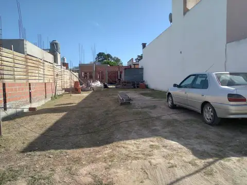 Terrenos y Lotes en Venta en La Plata [Cod: 311]