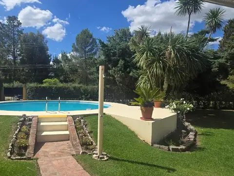 Casa Chalet  en Venta en El Remanso, Exaltación de la Cruz, G.B.A. Zona Norte