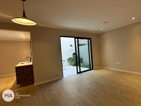 Mendoza 3038