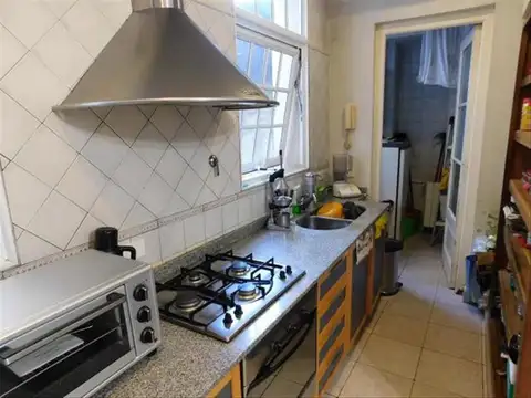 Departamento 5 ambientes con 2 baños