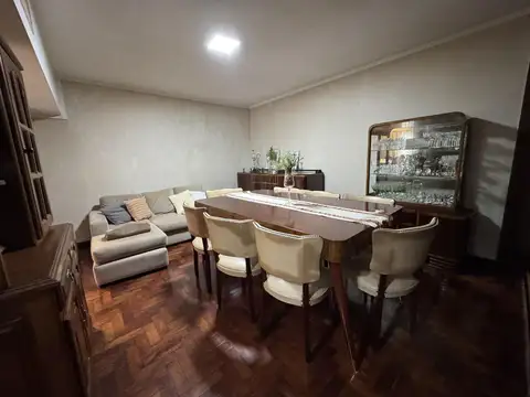 Casa en Venta en Alberdi, USD 95.000