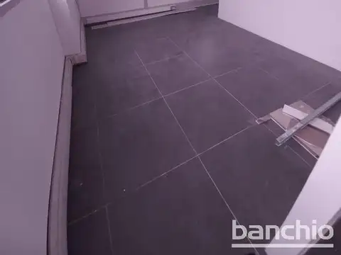 Oficina 5 ambientes con 1 baño