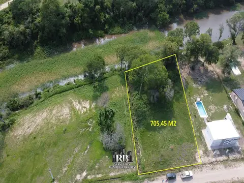 Terreno en Venta en Puerto Tirol, USD 25.000