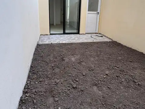 Emprendimiento en Villa Luzuriaga de 1 Dormitorios