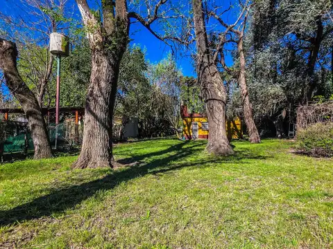 Calle america s/n Roldán