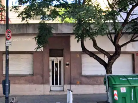 Lote en Venta  en el Barrio de Flores 