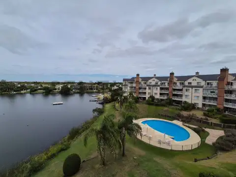 Av. de los Lagos, Portezuelo 6500, Piso 4