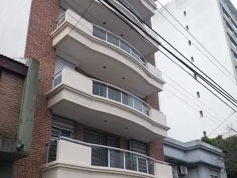 Avenida 13 entre 33 y 34 100