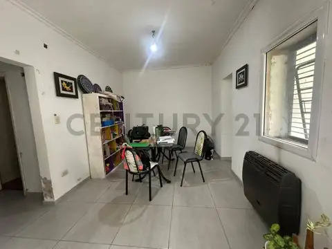 Casa de 2 dormitorios en Venta en La Plata
