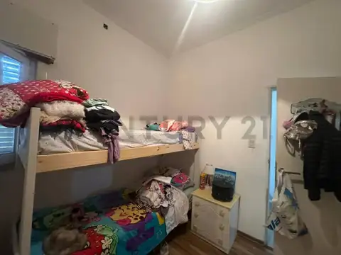 19 Entre 39 y 40 300, Piso 0